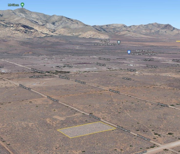 Nice quite 1.07 acre off-grid property with views of the Dragoon Mountains