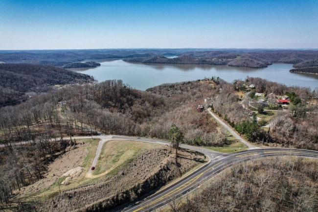 8.3 Acres of Land Silver Point, Tennessee, TN