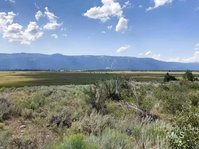 5.4 Acres of Land Donnelly, Idaho, ID