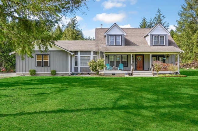 5 Acres of Residential Land & Home Eatonville, Washington, WA