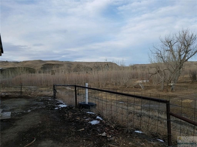 40.2 Acres of Agricultural Land & Home Winnett, Montana, MT