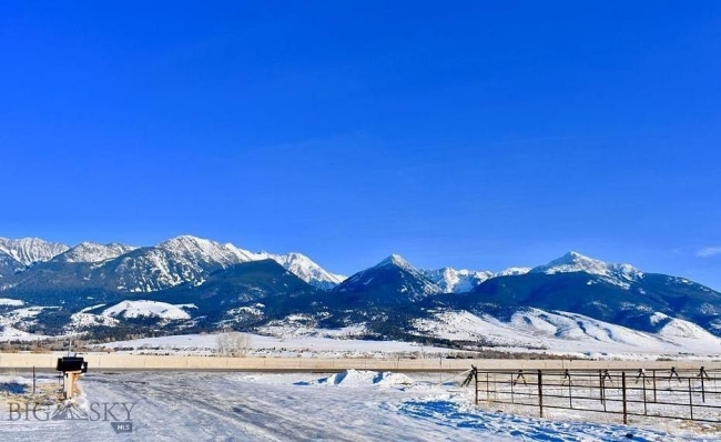 19.4 Acres of Mixed-Use Land & Home Livingston, Montana, MT
