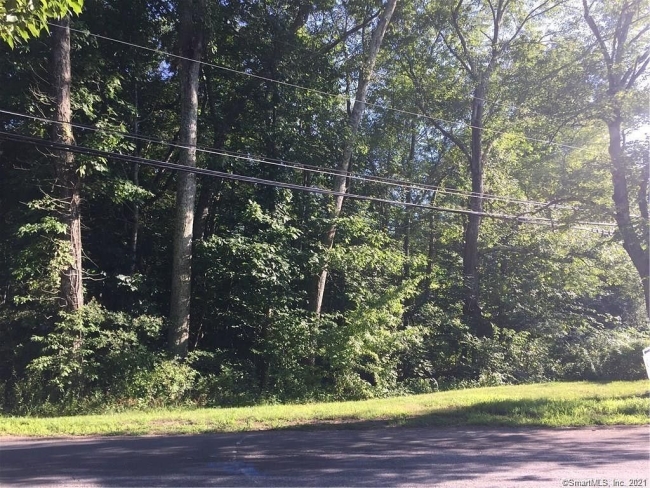 0.41 Acres of Residential Land Hebron, Connecticut, CT