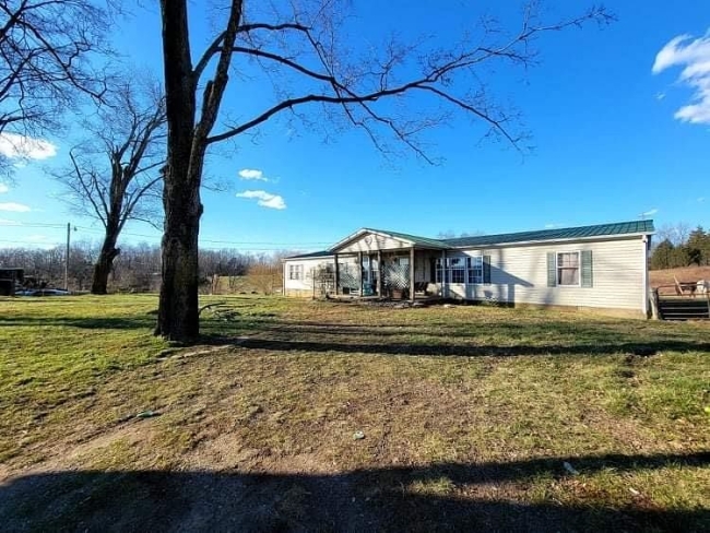 5.7 Acres of Mixed-Use Land & Home Sparta, Tennessee, TN