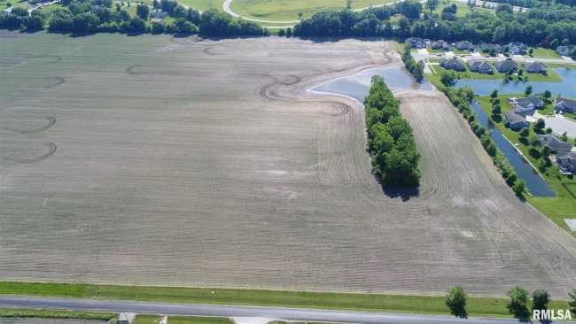 37.6 Acres of Agricultural Land Sherman, Illinois, IL