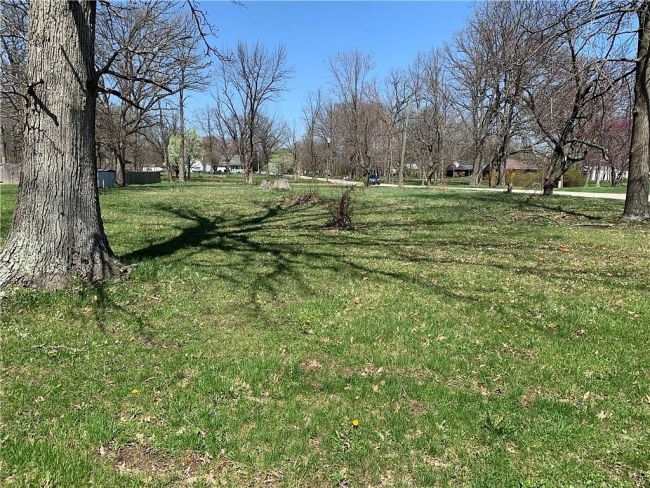 0.83 Acres of Residential Land Indianapolis, Indiana, IN