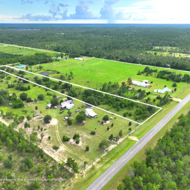 4.45 acre in Altha FL, A quiet countryside homesite with ample space for your dream home! Close to city amenities! Mobile Homes are welcome! Comps start at $35k up!