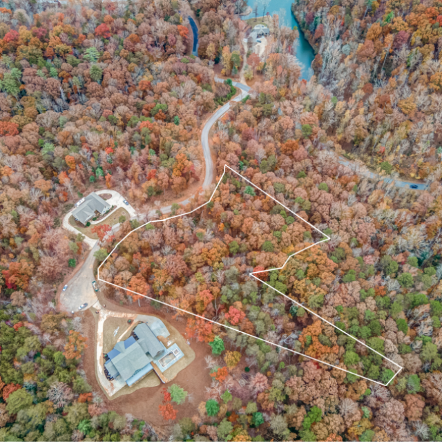3.06 acres in Cleveland GA! Enjoy privacy in paradise! Stunning Lake views await! Comps starts at $60k and up!