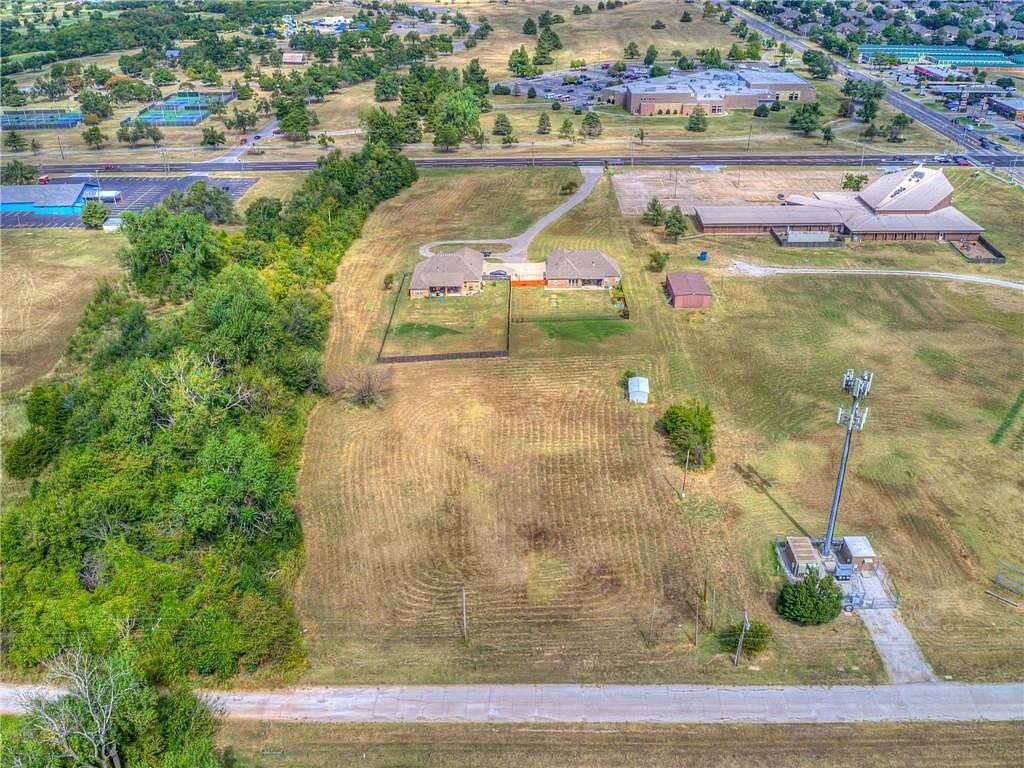 3.9 Acres of Improved Mixed-Use Land Oklahoma City, Oklahoma, OK