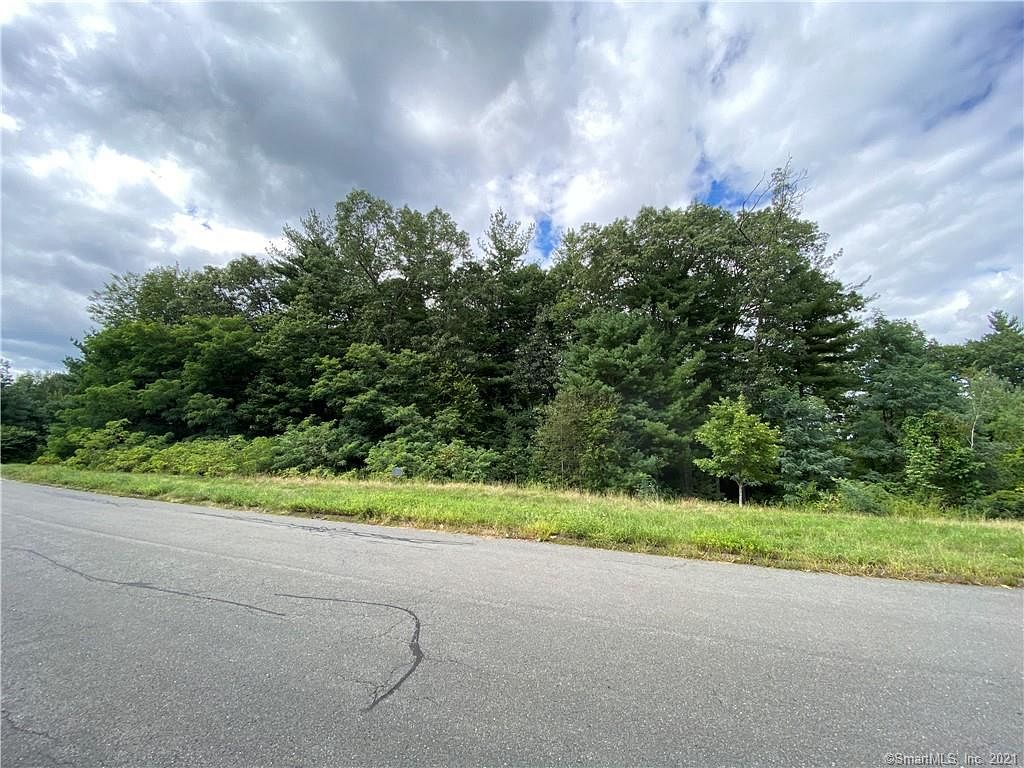 0.76 Acres of Residential Land Canton, Connecticut, CT