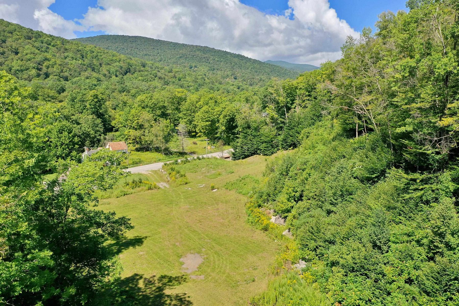 1 Acre of Mixed-Use Land Plymouth, Vermont, VT