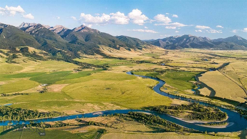 1,443 Acres of Agricultural Land & Home Livingston, Montana, MT