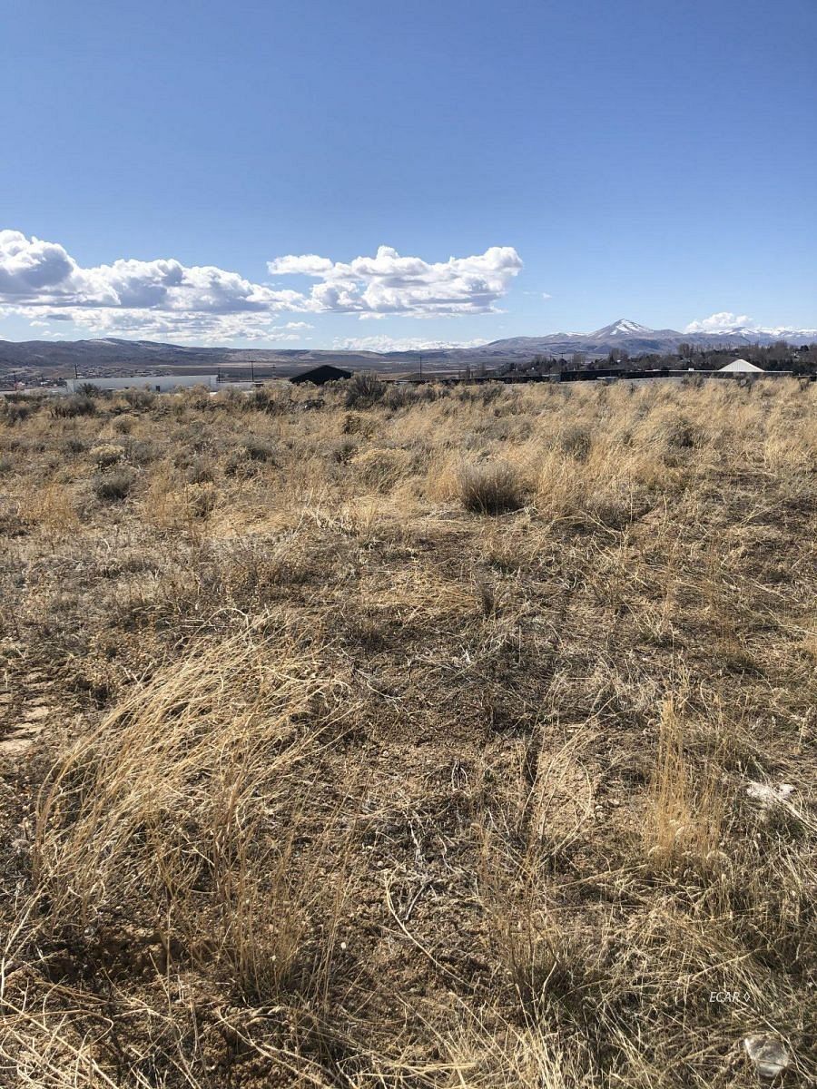 7.4 Acres of Commercial Land Elko, Nevada, NV