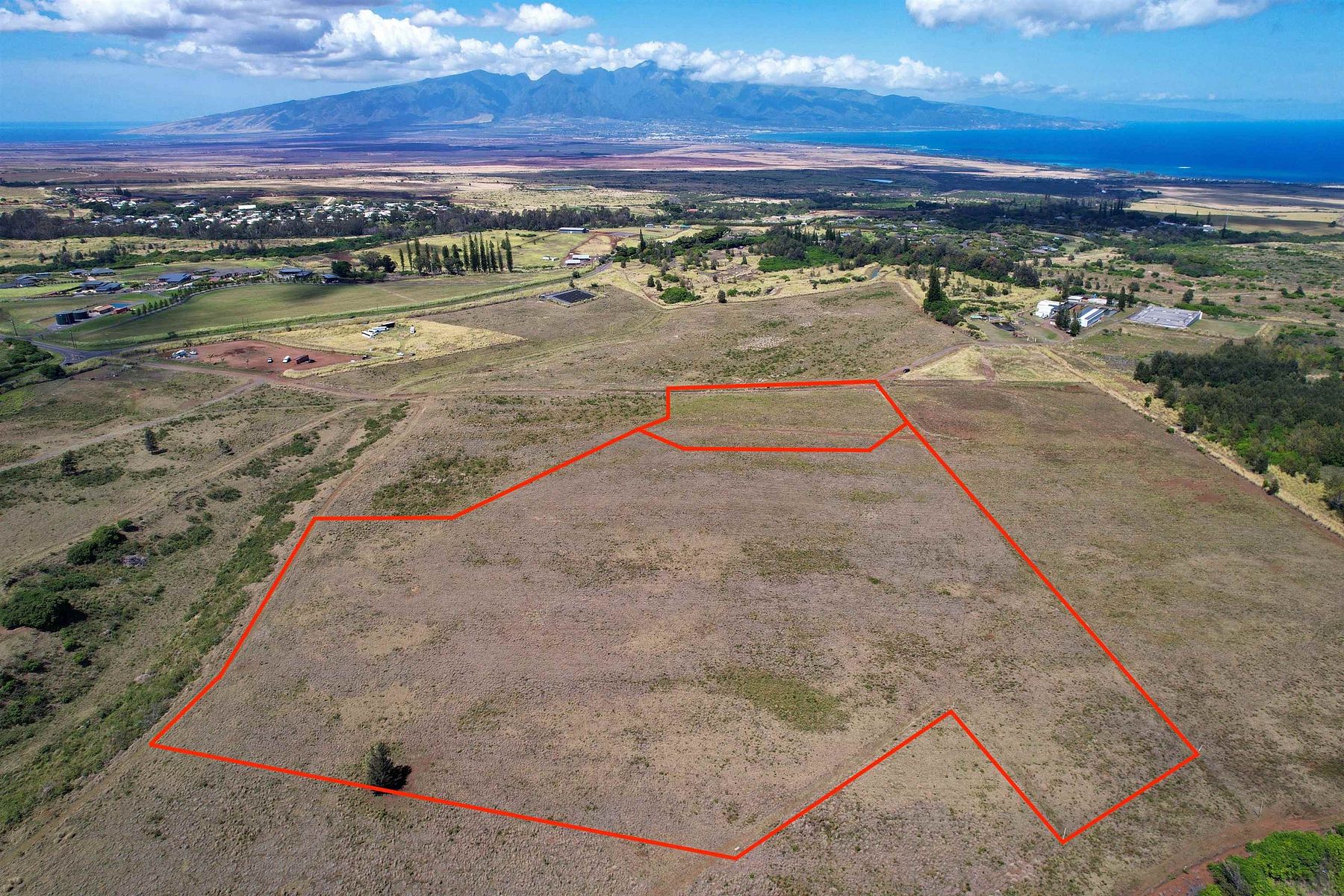 15.5 Acres of Mixed-Use Land Makawao, Hawaii, HI