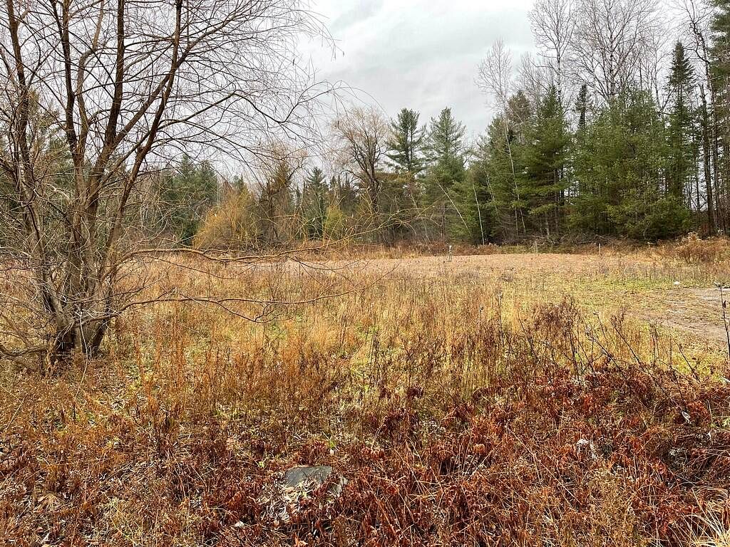 3.3 Acres of Residential Land Saint Albans, Maine, ME