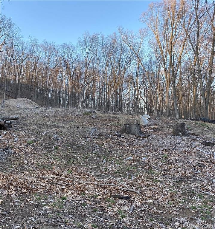 2.4 Acres of Residential Land Cheshire, Connecticut, CT