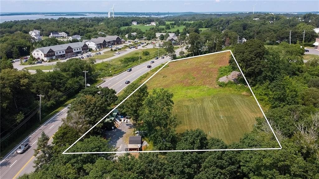 2.3 Acres of Improved Mixed-Use Land Portsmouth, Rhode Island, RI