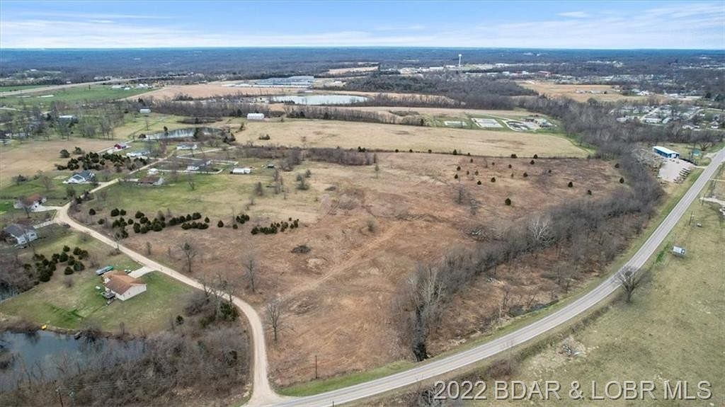 9.2 Acres of Residential Land Eldon, Missouri, MO