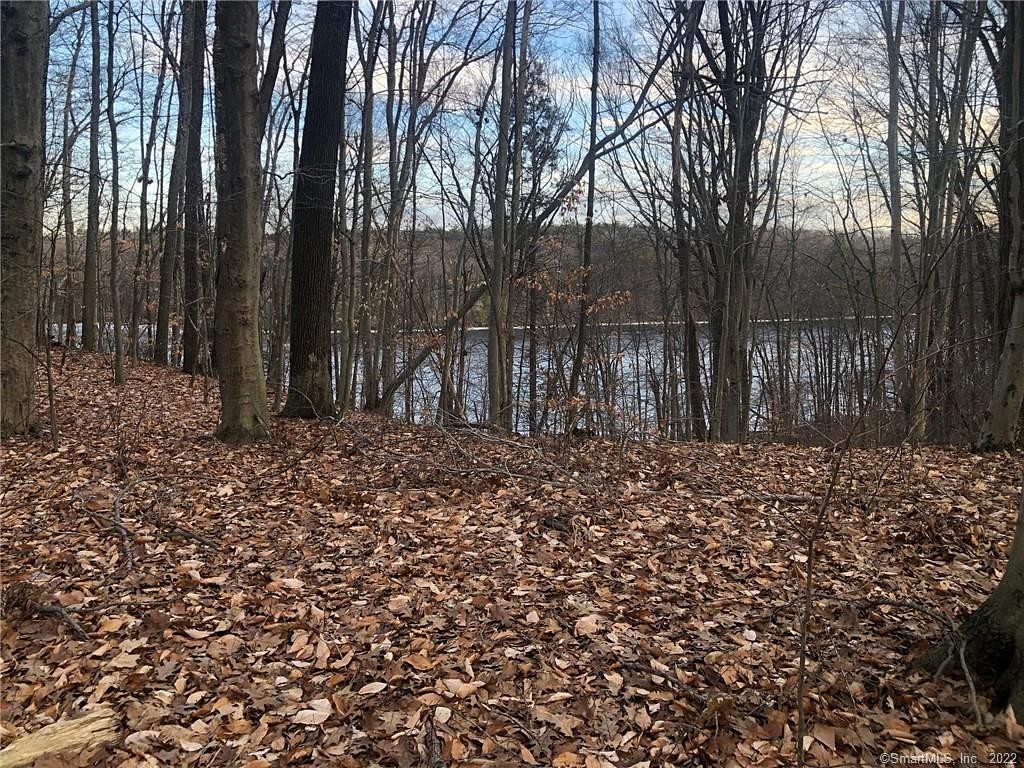 0.76 Acres of Residential Land Windsor, Connecticut, CT