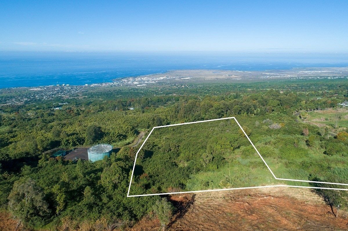 5.7 Acres of Mixed-Use Land Holualoa, Hawaii, HI