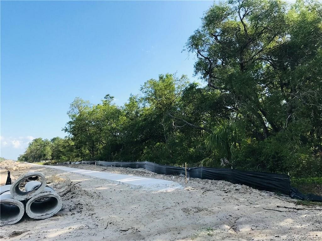 2.2 Acres of Commercial Land Homosassa, Florida, FL
