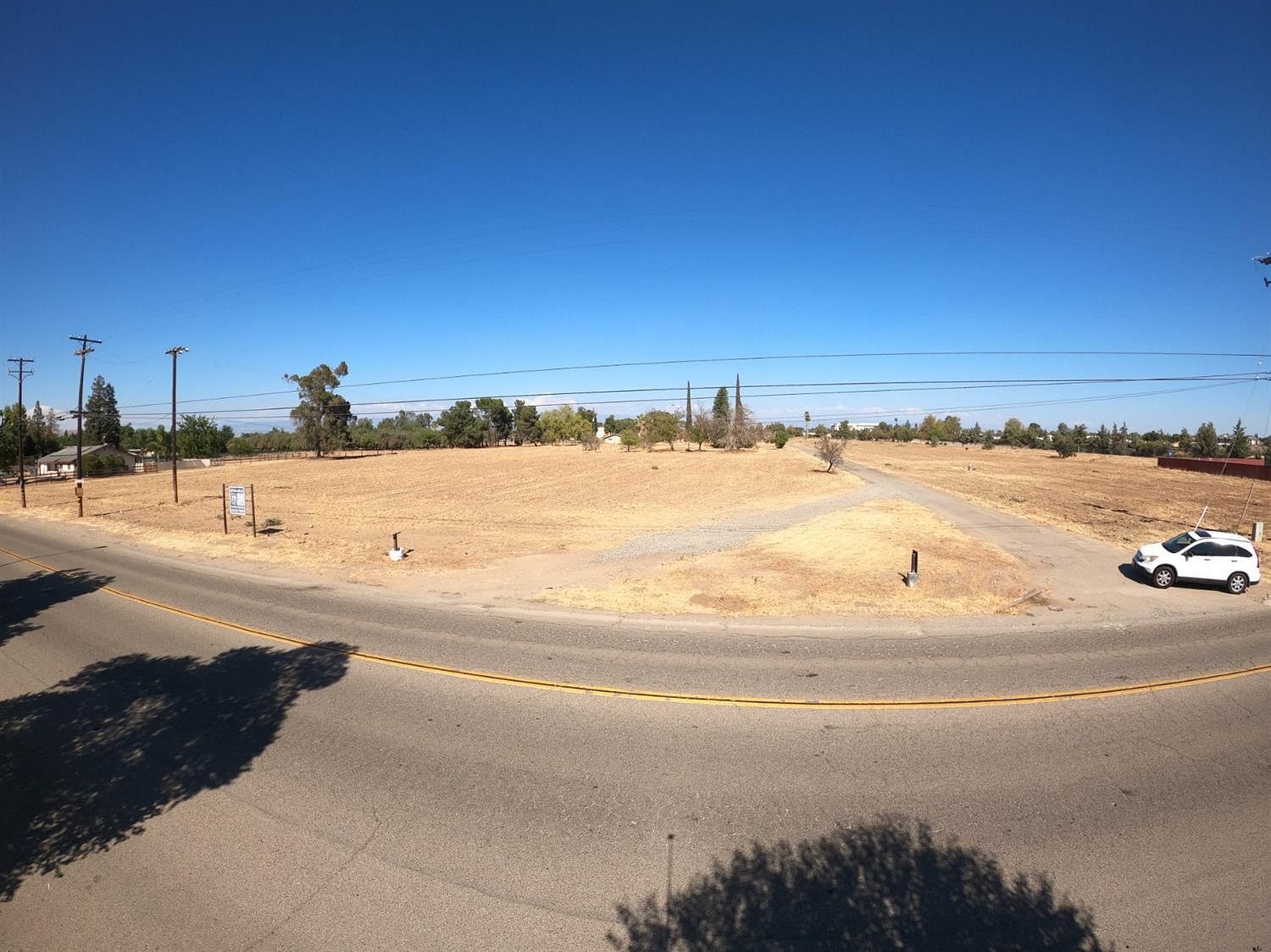 4.7 Acres of Improved Commercial Land Clovis, California, CA