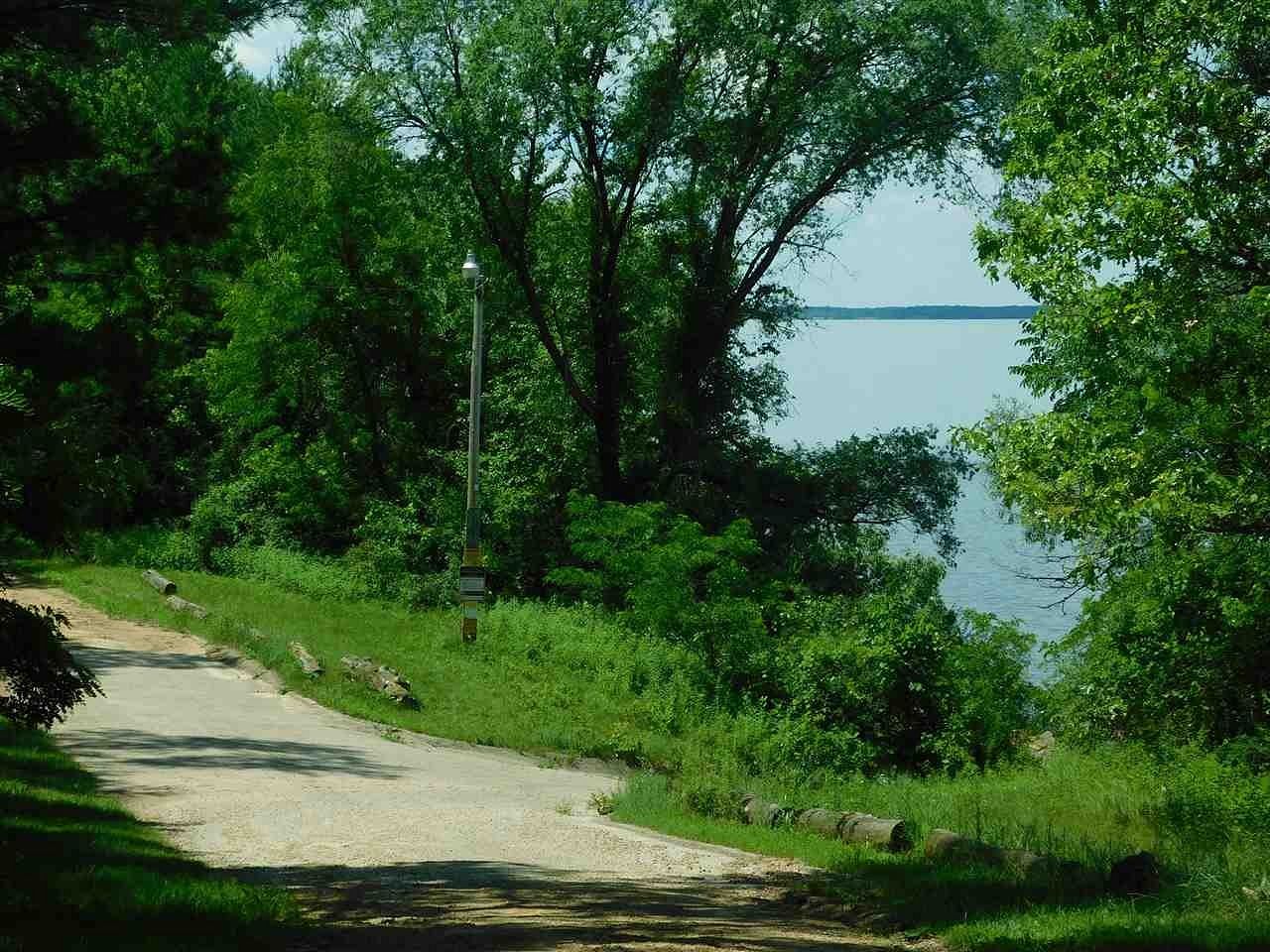 1.1 Acres of Residential Land Arkdale, Wisconsin, WI