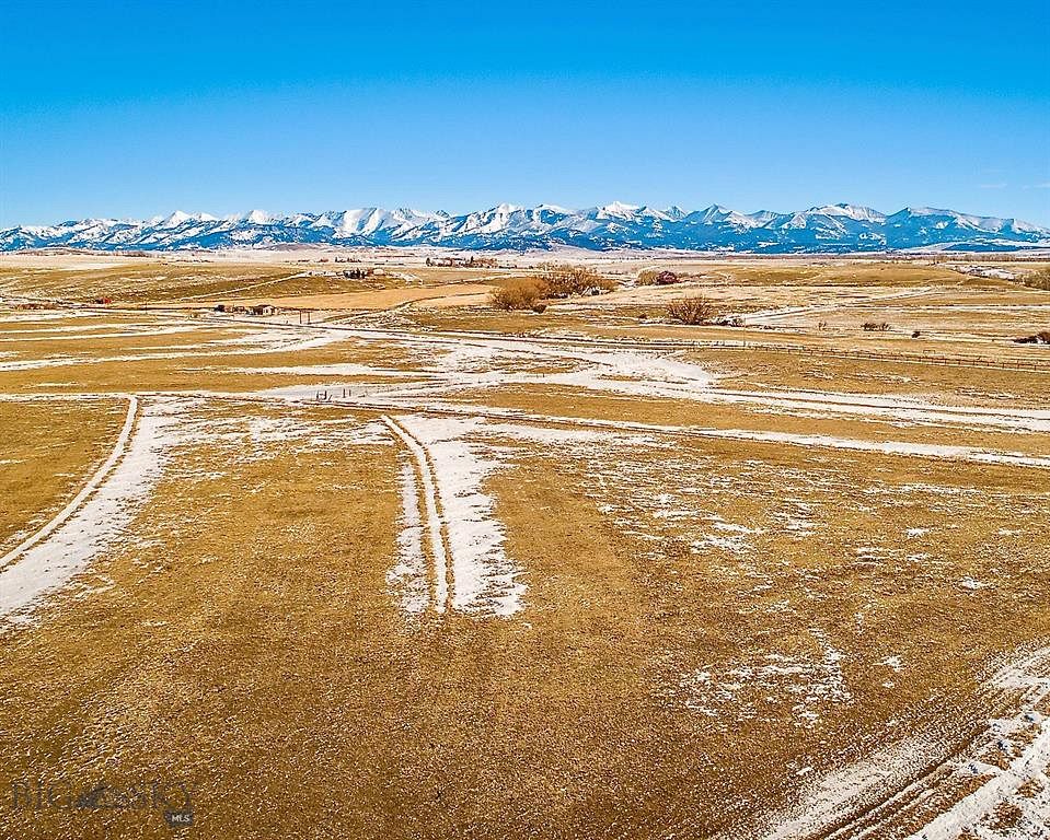 252 Acres of Agricultural Land Clyde Park, Montana, MT